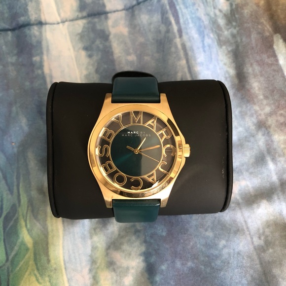 Marc By Marc Jacobs Accessories - Marc Jacobs leather watch